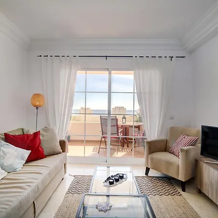 With Scenic Views Pa 6-10 Apartamento